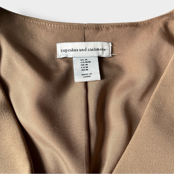 Cupcakes and Cashmere Camel Vest Tailored Layering Piece Preppy Minimalist Style - Picture 8 of 12